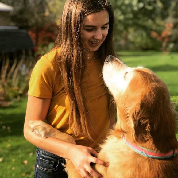 Meet your Posher, Caylee - Picture 1 of 1